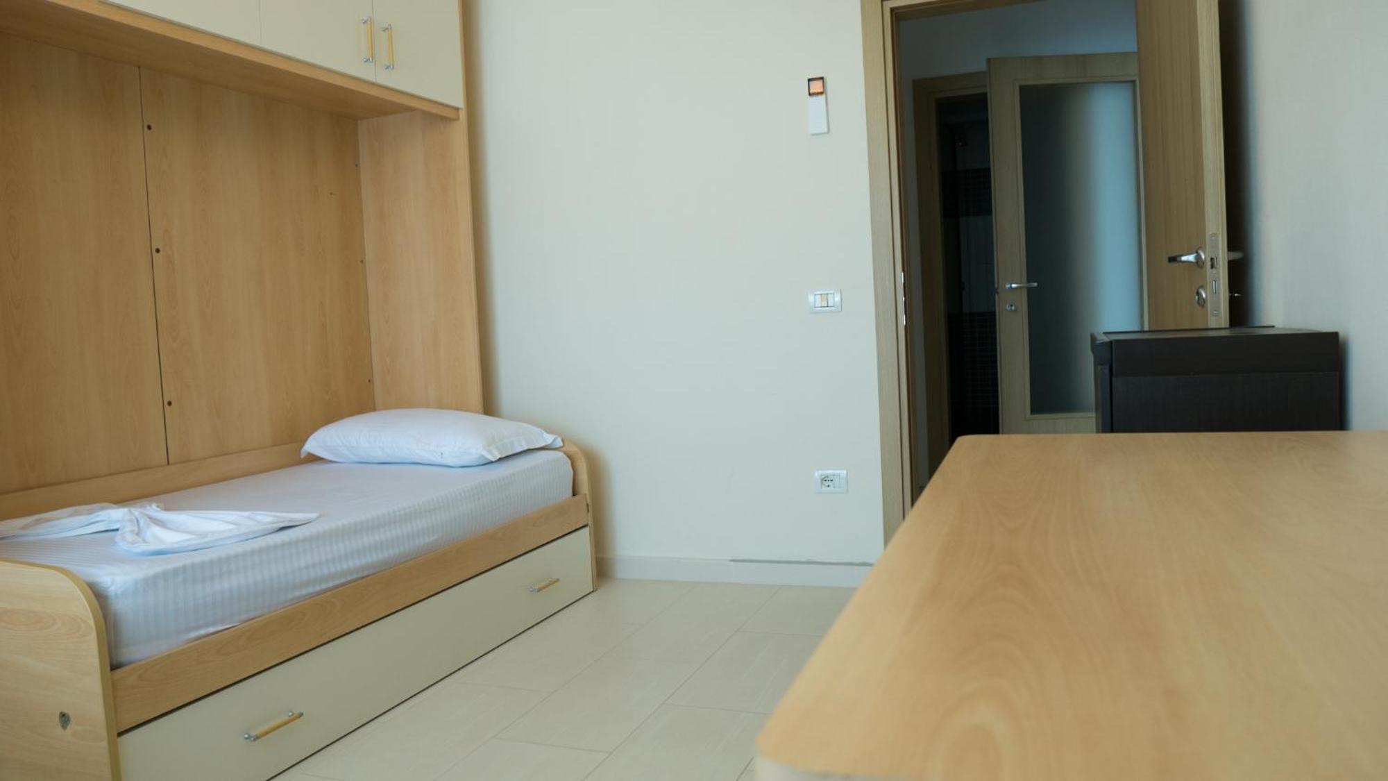 Eka Luxury Apartments Durrës Exterior foto